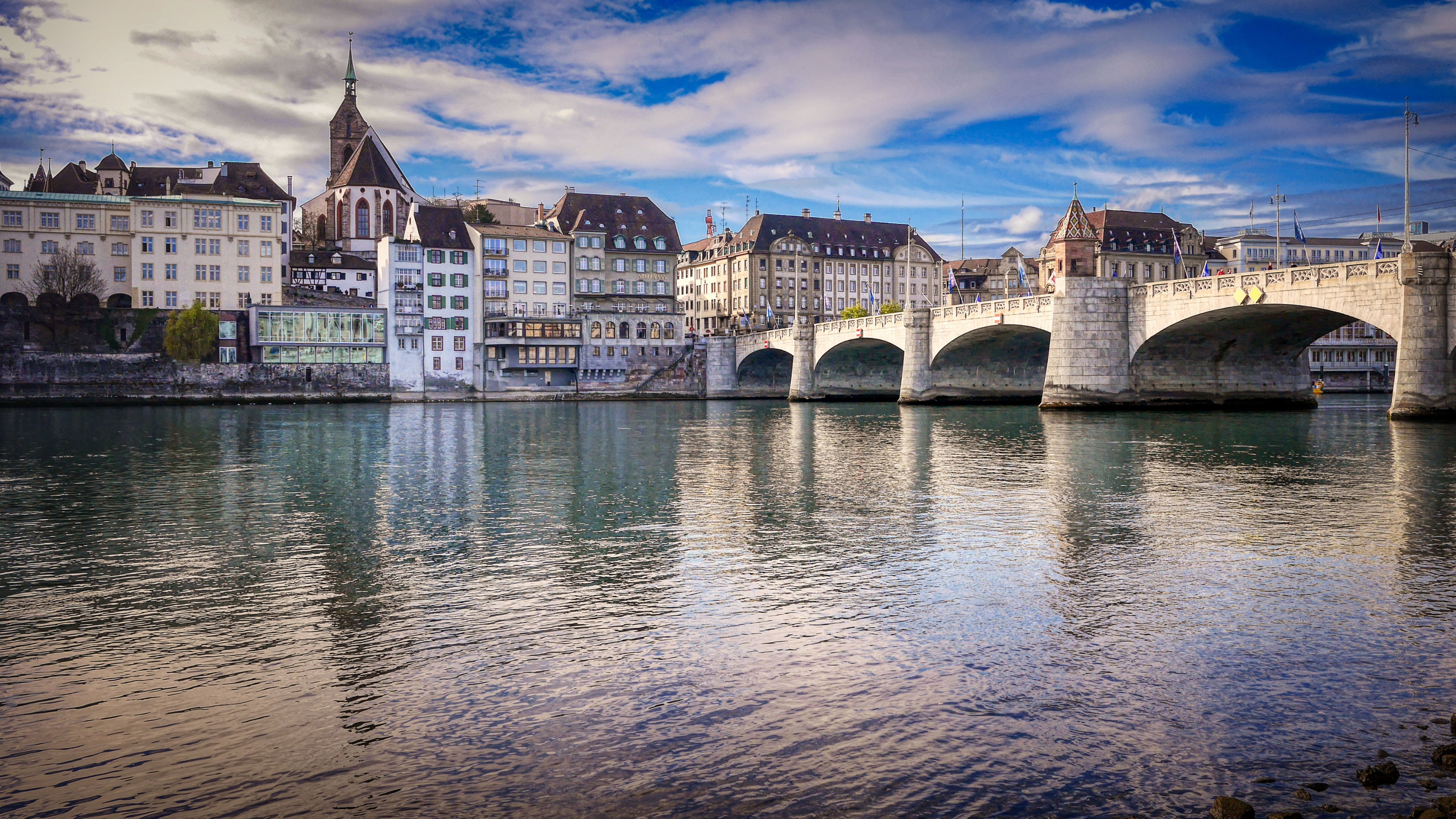 Basler Altstadt & Rheinpromenade